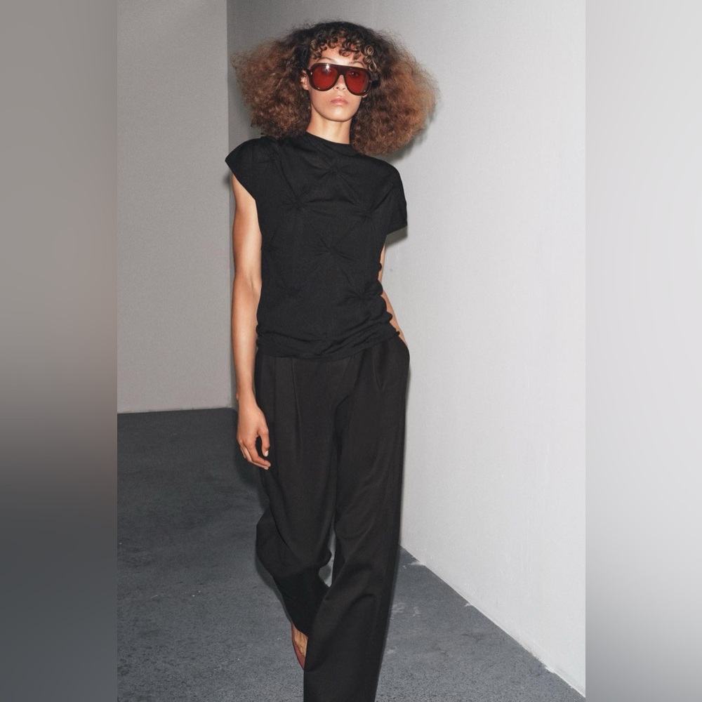 Zara KNOTTED KNIT TOP